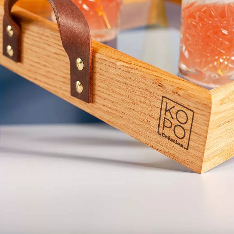 Le Serviable – Plateau design en chêne massif et verre trempé