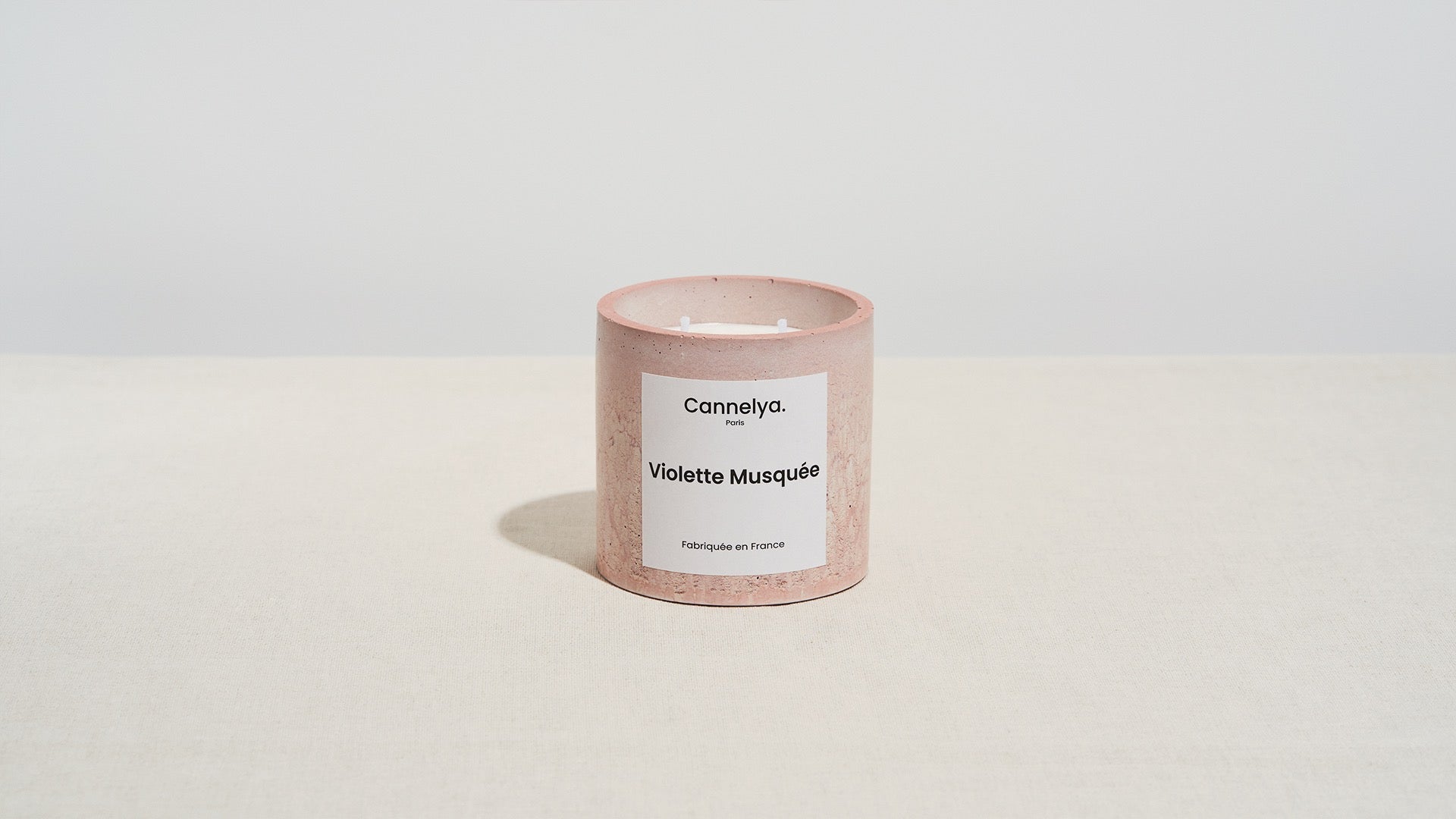 Bougie parfumée Violette Musquée - Pot Rose
