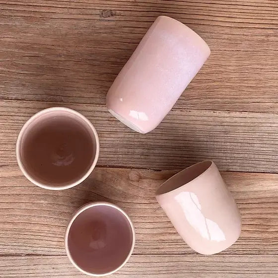 Tasse haute en grès rose poudré - Céramique artisanale pièce unique