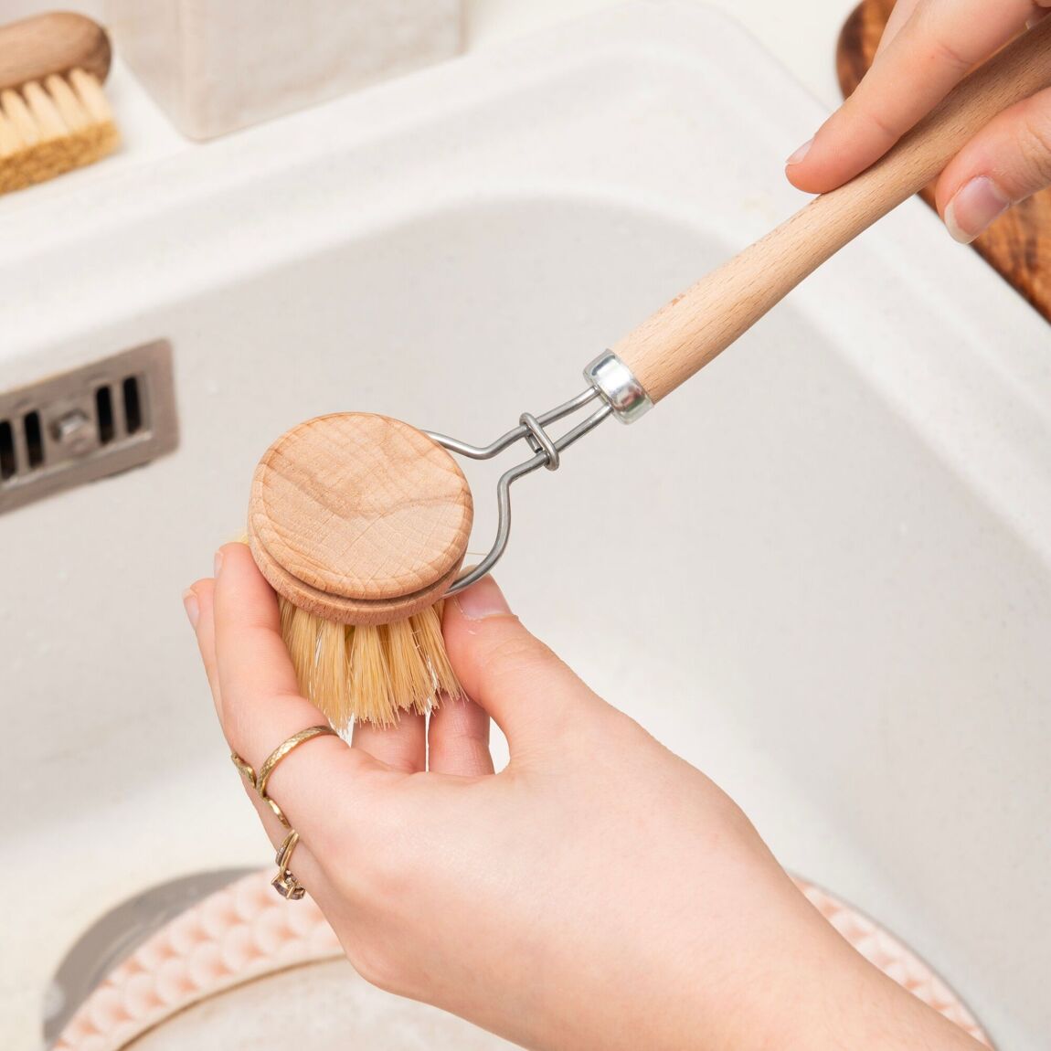 Brosse Vaisselle en Bois de Hêtre et Fibre Végétale - Tête amovible